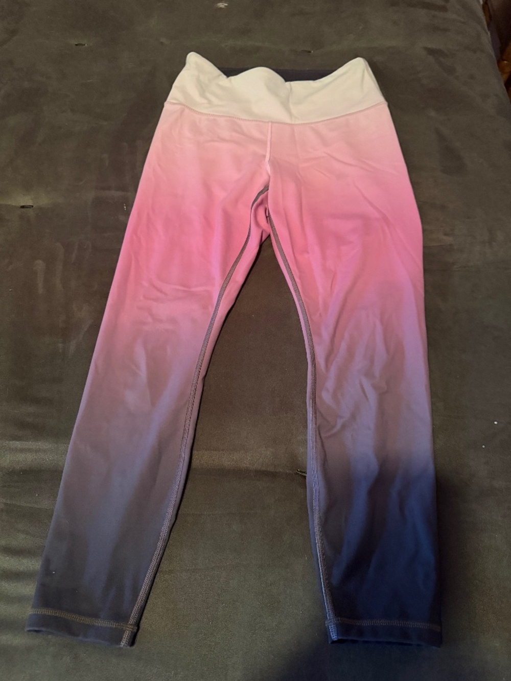 Ombré purple Athleta tights 7/8 length